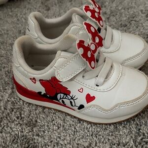 Disney Kids White and Red Minnie Mouse Sneakers
